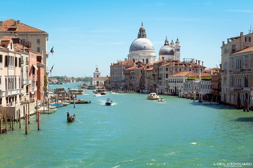 Venise-Grand-Canal-Ponte-Accademia-1-Trace-Ta-Route-blog-voyage-1050x700.jpg